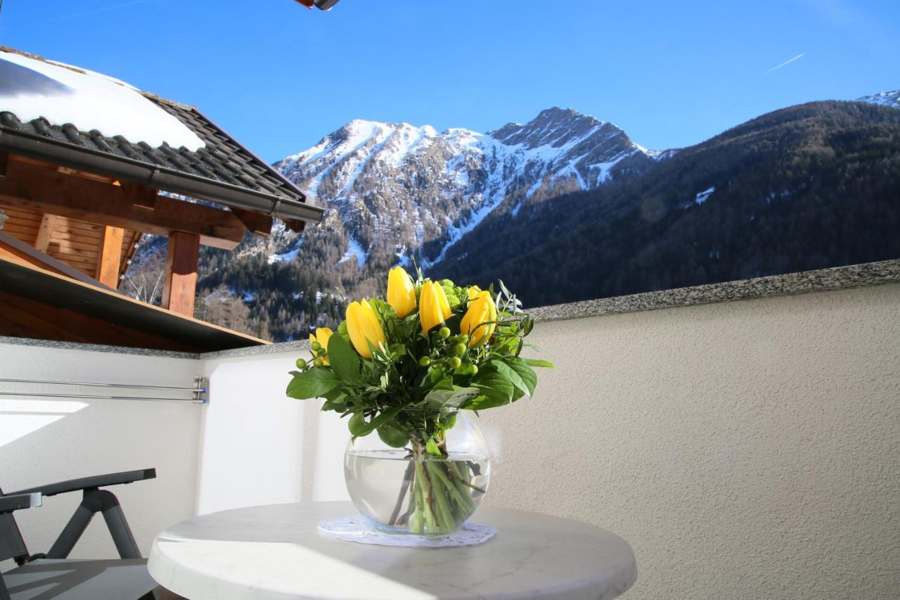 Graushof Hotel Val di Vizze Luaran gambar