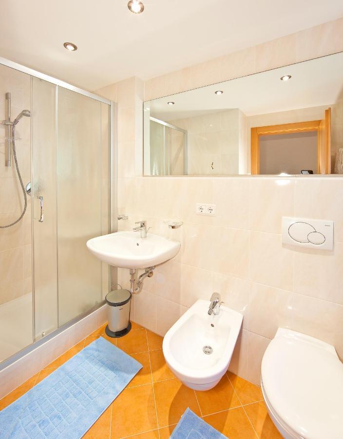 Graushof Hotel Val di Vizze Luaran gambar