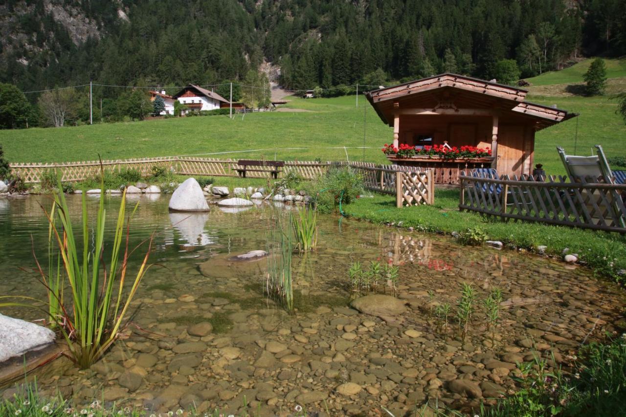 Graushof Hotel Val di Vizze Luaran gambar